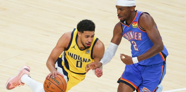 托平盛赞哈利伯顿：他带领我们取得了胜利，他是一名战士