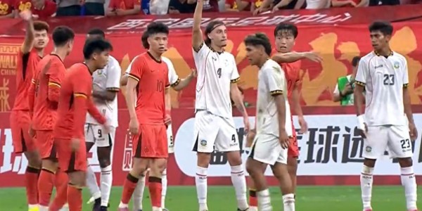 中国男足10-0大胜北马，基本出线！球员评价：2人获满分，1人高分