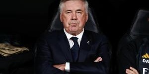 皇马淘汰赛2次逆转英格兰球队，75-76赛季首回合输3球逆转