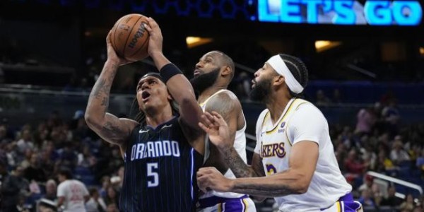 博鱼体育-防守瘫痪篮板被爆！詹眉时间拉满湖人季初隐患重重