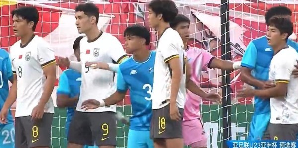 中国男足10-0大胜北马，基本出线！球员评价：2人获满分，1人高分